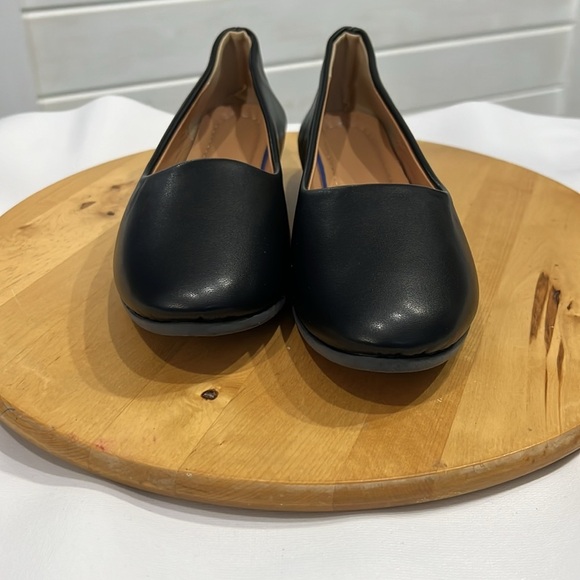 Love Brand Women’s Black Slip-on Loafers - size 43 - Picture 2 of 7